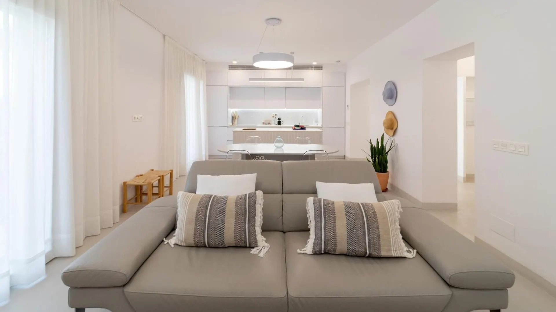Apartment Primera Linea De Playa - Malaga